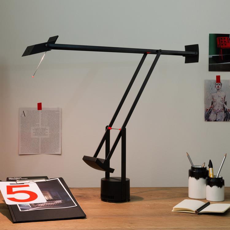 Lampe de bureau articulée H66cm TIZIO Noir
