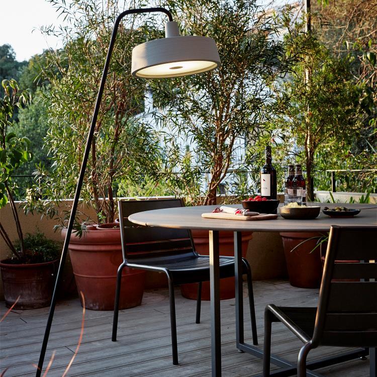 Lampadaire d exterieur don t touch gris led o42cm h108cm karman normal  Lampadaire  exterieur design, Luminaire exterieur design, Eclairage de jardin