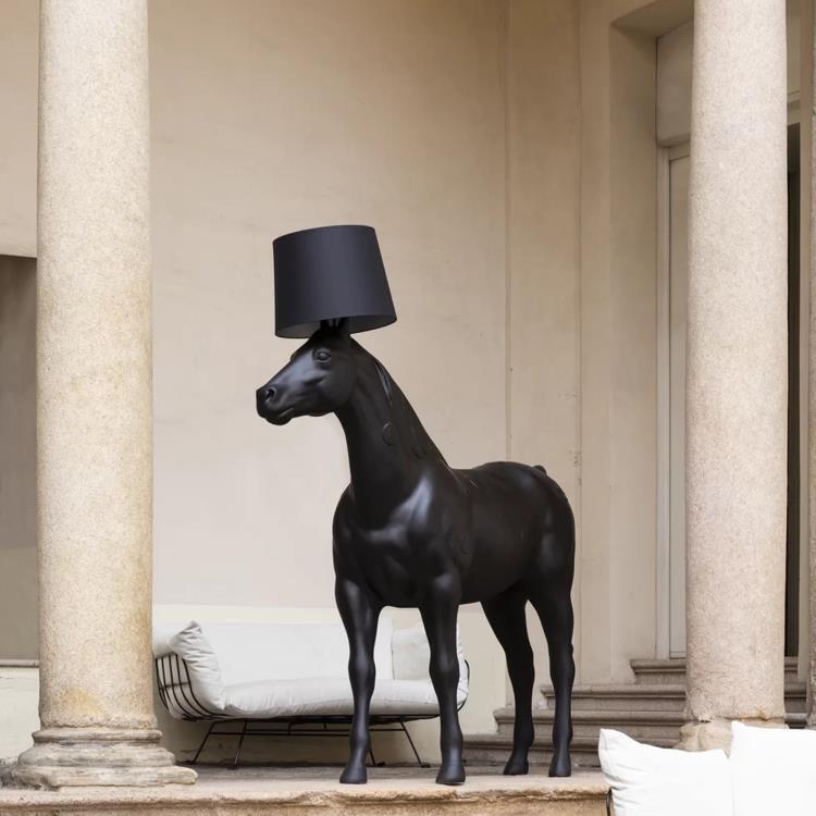 Lampadaire Cheval H240cm HORSE LAMP Noir