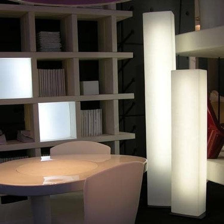 BRICK-Lampadaire Colonne H140cm Blanc Slide - designé par Maurizio Du