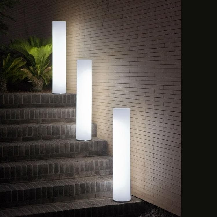 FITY Lampadaire d'extérieur / Colonne lumineuse LED RGB rechargeable H102cm  Blanc New Garden - LightOnline