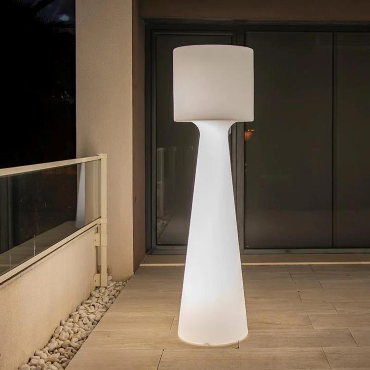 Lampadaire d'extérieur LED avec câble H170cm GRACE Blanc