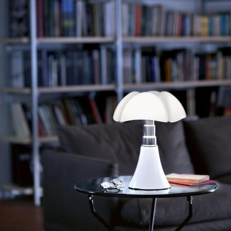 Mini Pipistrello Sans Fil Brun Foncé LED Intégrées Avec Variateur Tactile  par Martinelli Luce