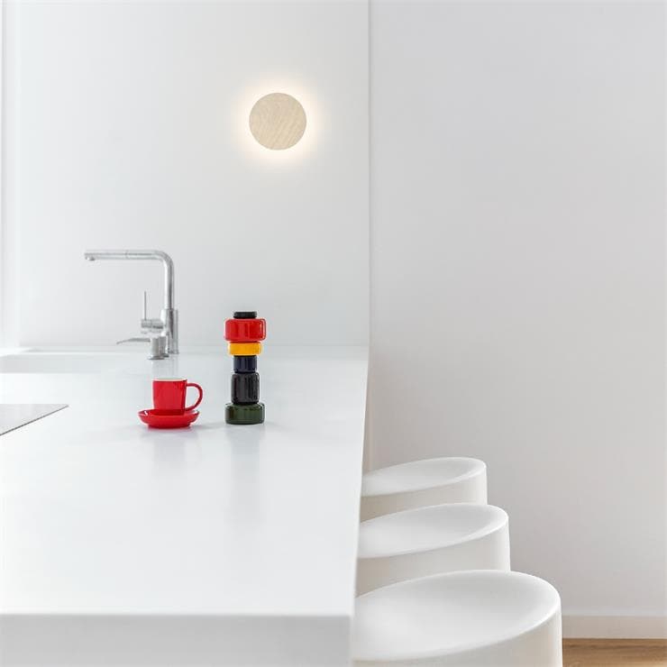 Applique murale LED Ø17.5cm DOTS Chêne / Blanc