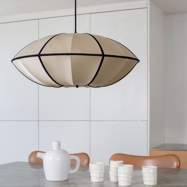 Suspension en Soie H27cm UFO noir bronze