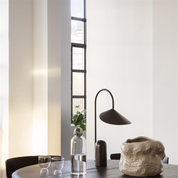 Lampe de table marbre et métal H50cm ARUM Noir