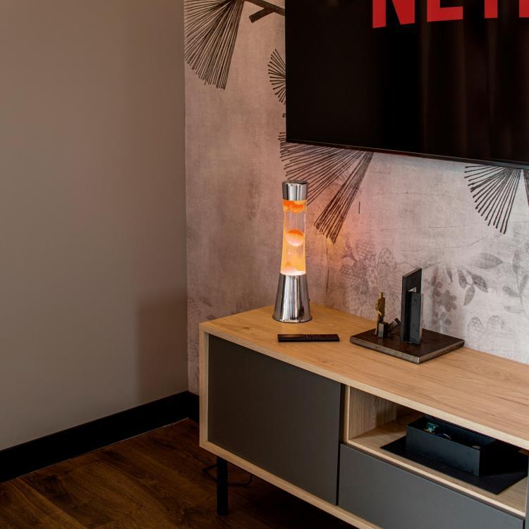 Lampe lave Métal/Verre H39cm TOWER Orange