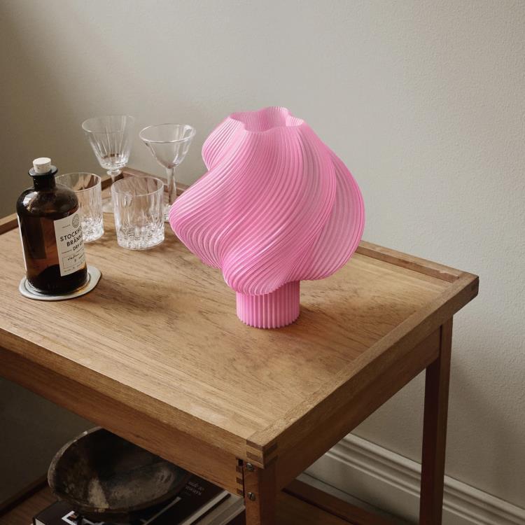 Lampe à poser plastique recyclé H26cm SOFT SERVE REGULAR Sorbet Rose