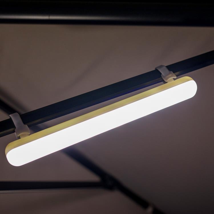 Plafonnier LED d'extérieur à scratch PVC recyclé H35cm BANANA Jaune