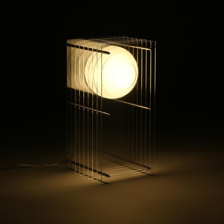 Lampe à poser LED Acrylique H38cm LOP SMALL RECTANGLE Transparent