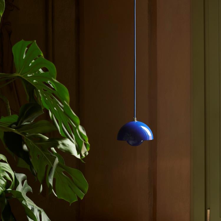 Suspension Métal laqué Ø16cm FLOWERPOT VP10 Bleu Cobalt