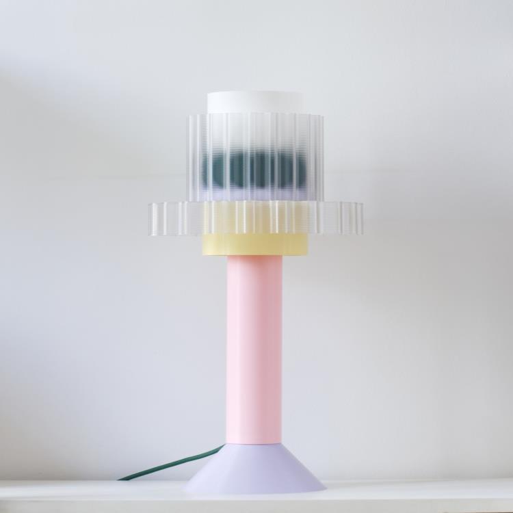 Lampe à poser matériaux recyclés H51cm GIGI Câble vert fôret / Lilas / Rose / Vert fôret / Jaune pastel / Blanc