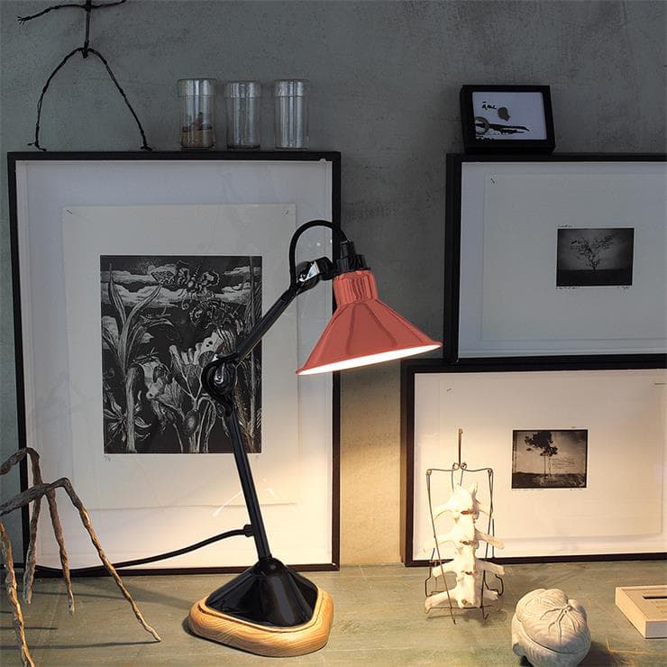 Lampe de bureau Bois/Noir Cône H30cm Lampe Gras N°207 rouge intérieur blanc