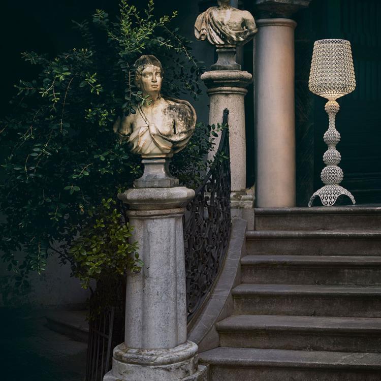 Lampadaire LED d'extérieur H165cm KABUKI OUTDOOR Transparent